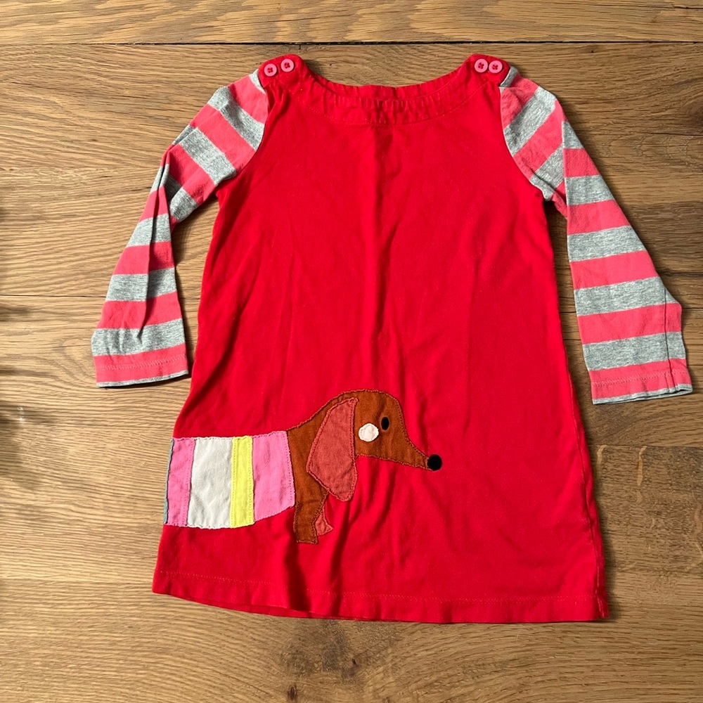 MB dog applique dress size 2-3, VGUC